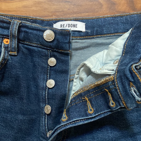 *Currently Not For Sale* Re/Done 90’s High-rise Straight Leg Jean - Picture 3 of 5